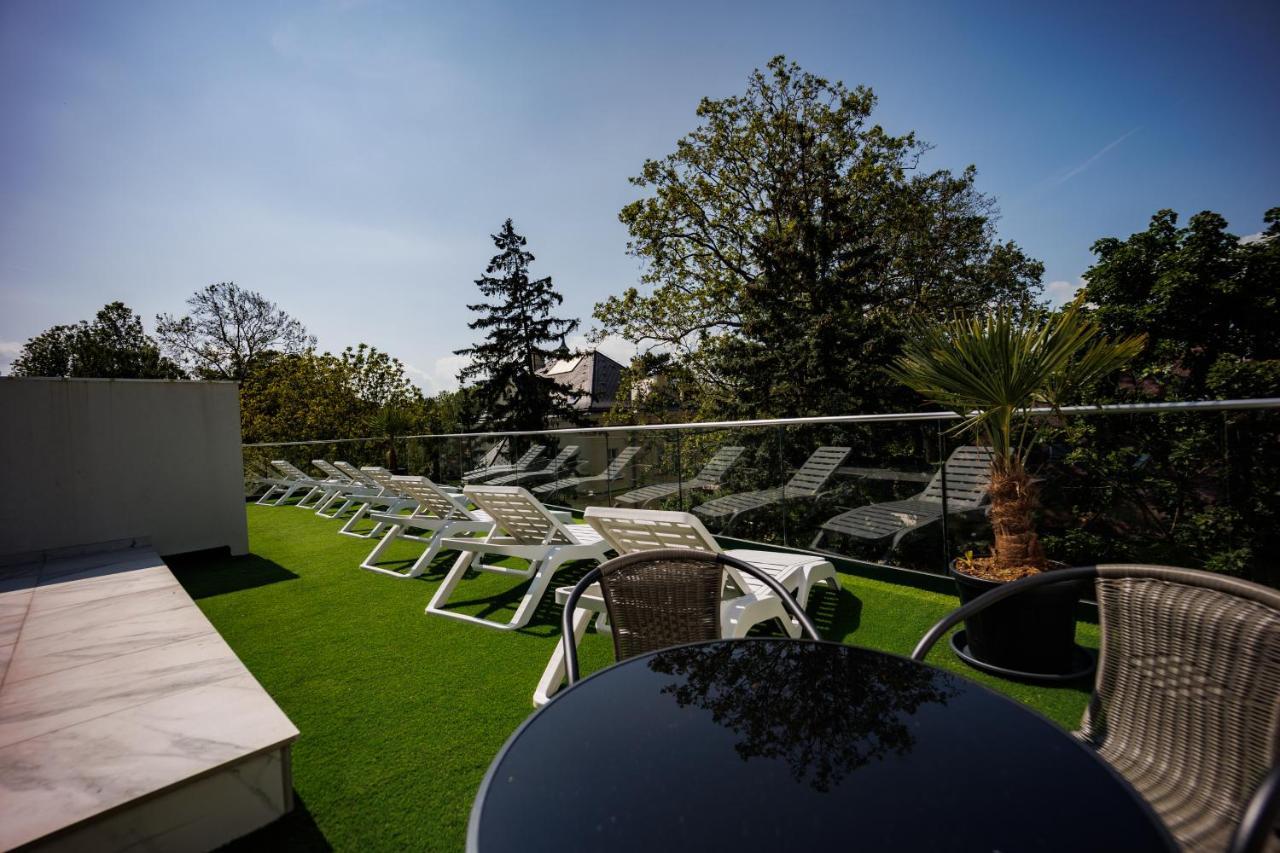 Villa Bauhaus Penthouse Wellness Apartman Siófok Exterior foto